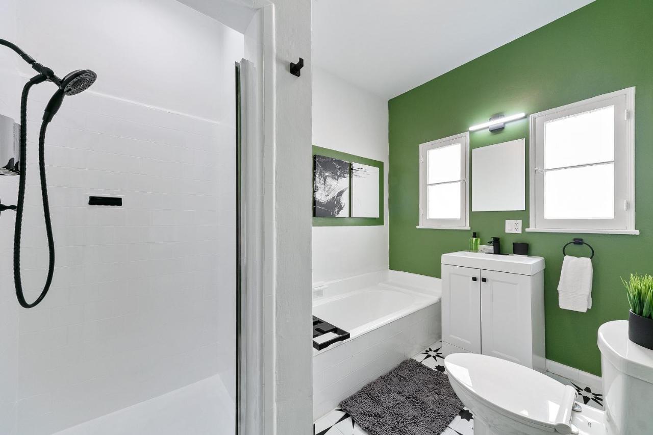 Beverly Hills Stylish & Central 1 Bedroom Apt + Parking Los Angeles Exterior foto