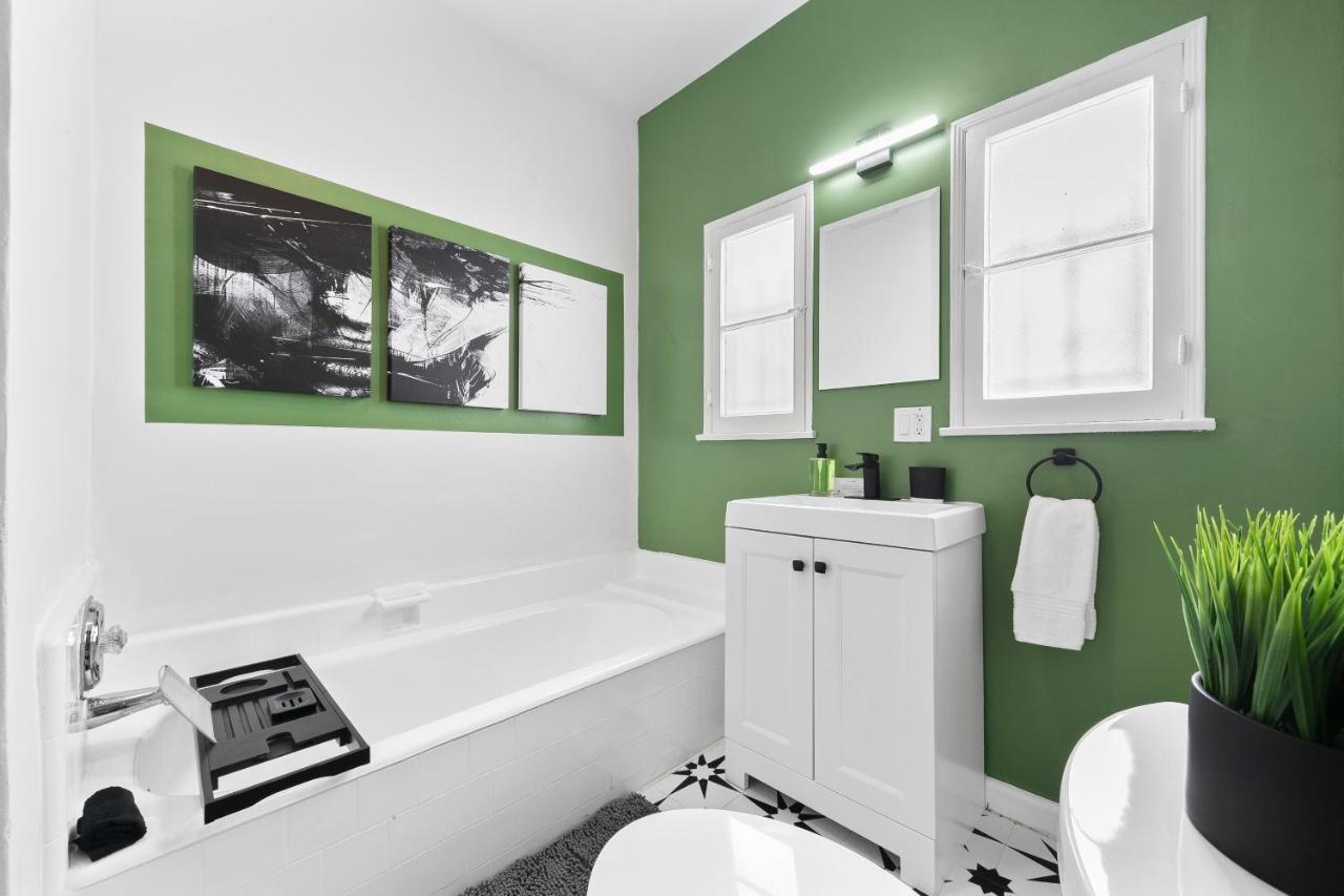 Beverly Hills Stylish & Central 1 Bedroom Apt + Parking Los Angeles Exterior foto