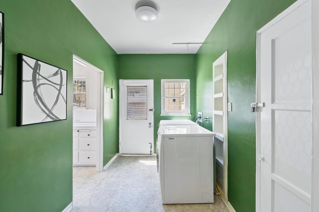 Beverly Hills Stylish & Central 1 Bedroom Apt + Parking Los Angeles Exterior foto
